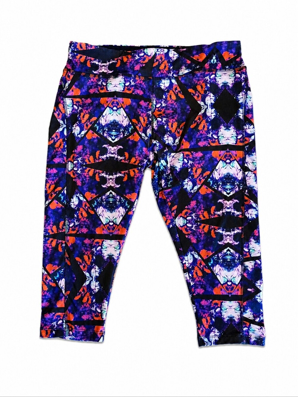 Lularoe Simply Comfortable Floral Active Work Out Capri Size XL